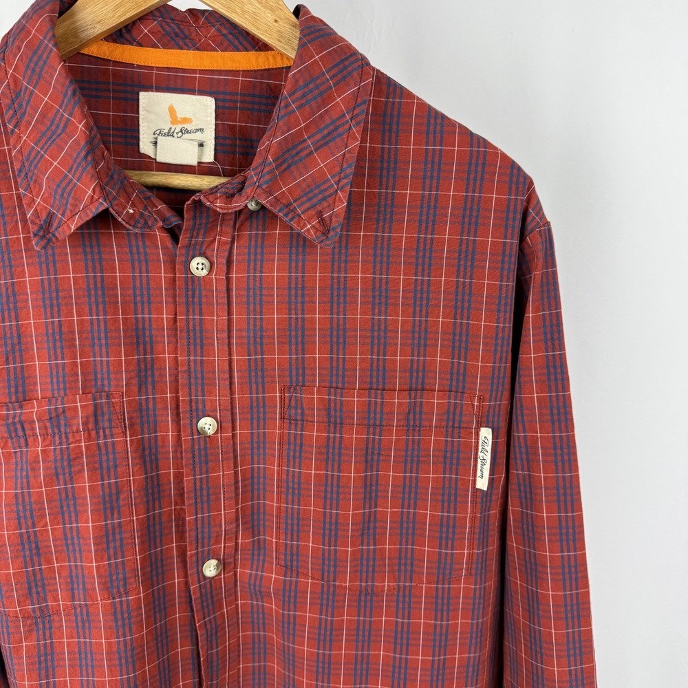 Field and Stream Lightweight Shirt Men's Size LG Plaid Red and Blue